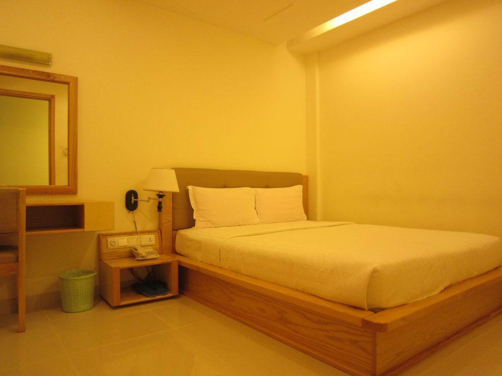 Hanz 82 Le Lai Sen Hotel Bandar Ho Chi Minh Luaran gambar